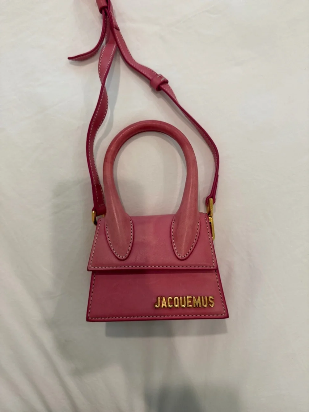 Jacquemus pink leather mini Chiquito-style crossbody bag - Picture 2 of 5